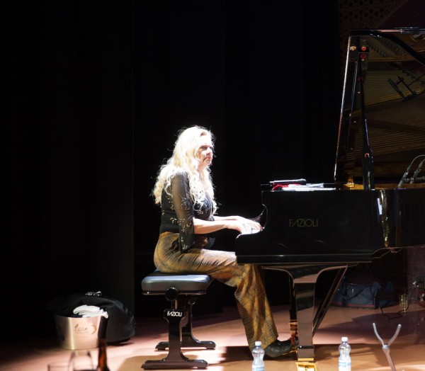 Iro Haarla Electric Ensemble